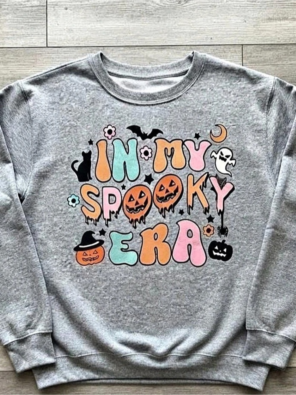 Spooky Era Graphic Sweatshirt in Gray